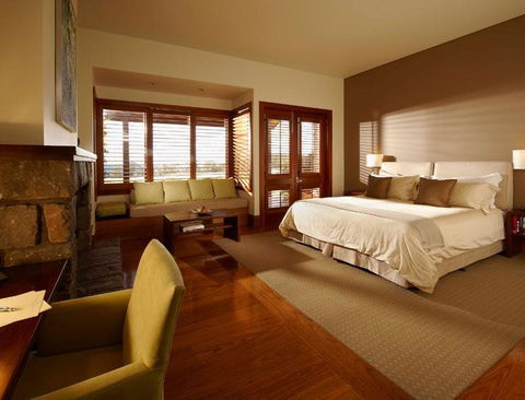 Spicers Peak Lodge - Dalby Accommodation 0