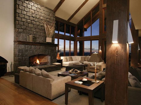 Spicers Peak Lodge - Dalby Accommodation 4