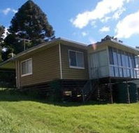 Mountain Escape - Holiday Home - Dalby Accommodation
