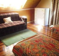 Sanctuary - Holiday Home - Dalby Accommodation