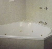 Mountain Manor - Holiday Home - Dalby Accommodation