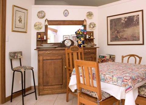 Rock-Al-Roy Bed And Breakfast - Dalby Accommodation 3