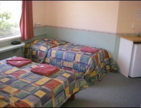 Busselton Bay Motel - Dalby Accommodation 1
