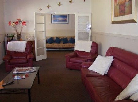 Busselton Guest House - Dalby Accommodation 3
