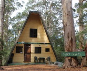 Green Leaves Cabin - Dalby Accommodation 0