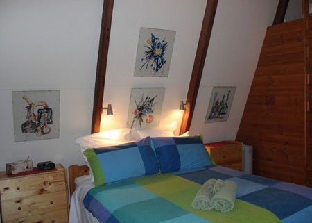 Green Leaves Cabin - Dalby Accommodation 5