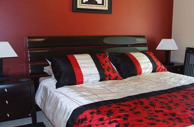 Hope Gardens Executive Retreat - Dalby Accommodation 0