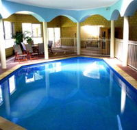 Inn the Tuarts Guest Lodge - Dalby Accommodation