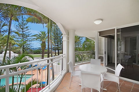 Burleigh Mediterranean Resort - Dalby Accommodation 6