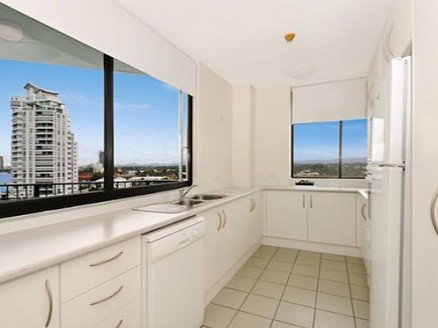 Sandy Point Beach Resort - Dalby Accommodation 4