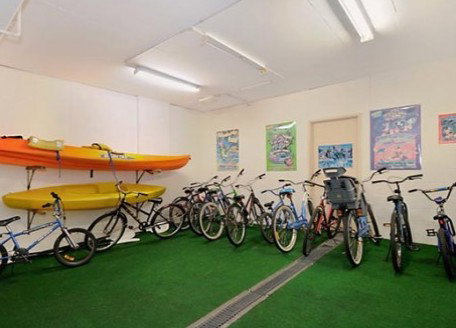 Golden Shores Holiday Club - Dalby Accommodation 5