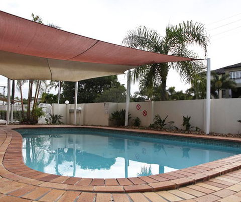 Ambassador Apartments Holiday Units - Dalby Accommodation 0