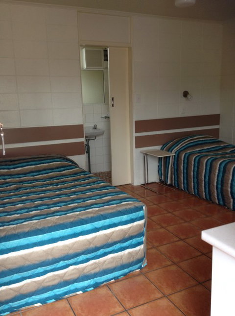 Sunburst Motel - Dalby Accommodation 2