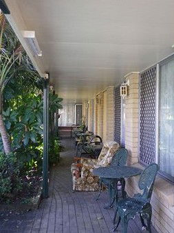 White Lanterns Motel - Dalby Accommodation 4