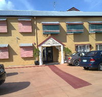 Avondale Private Hotel - Dalby Accommodation