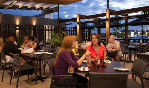 Browns Plains Hotel - Dalby Accommodation 0