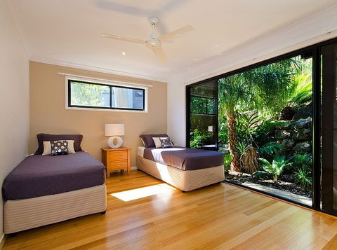 Hamilton Island 'Shorelines' Apartment - Dalby Accommodation 5