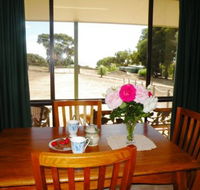 Stokes Bay Seaview Cottage - Dalby Accommodation