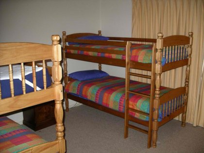 Fairfield House - Dalby Accommodation 5