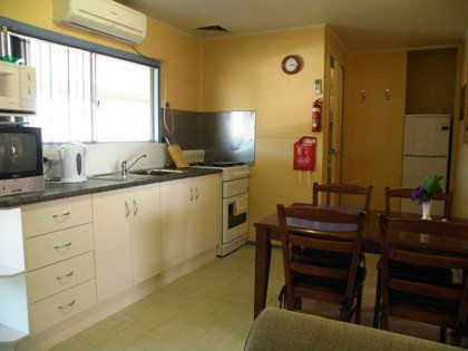 Baudin Budget Units 2&3 And Cottage - Dalby Accommodation 1