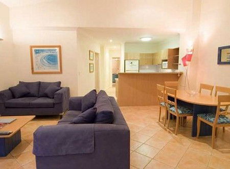Twin Quays Noosa - Dalby Accommodation 0