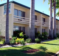 Palm Waters Holiday Villas - Dalby Accommodation