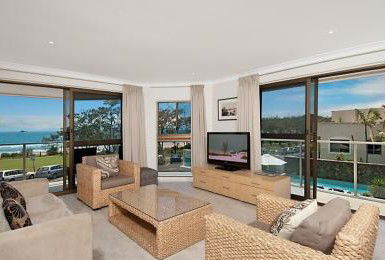 Bayview Beachfront Apartments - Dalby Accommodation 3