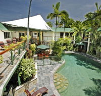 Bay Village Tropical Retreat Cairns - Dalby Accommodation