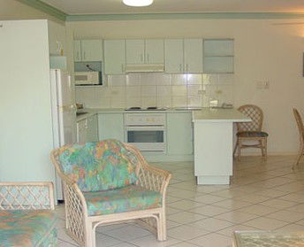 Koala Court Holiday Apartments - Dalby Accommodation 2
