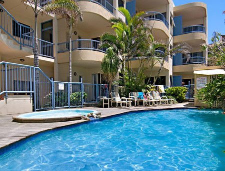 Coolum Baywatch Resort - Dalby Accommodation 5