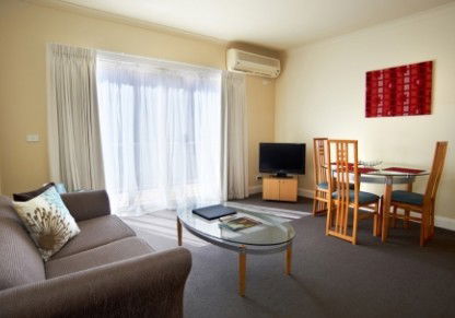 Quest On St Kilda Rd - Dalby Accommodation 3
