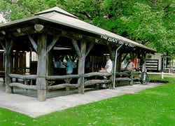 Swan Hill Riverside Caravan Park - Dalby Accommodation 2