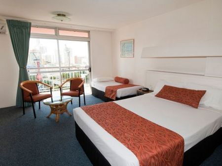 Islander Resort Hotel - Dalby Accommodation 0