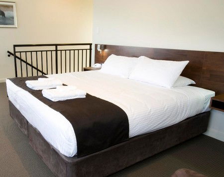 Sanctuary Golf Resort - Dalby Accommodation 2