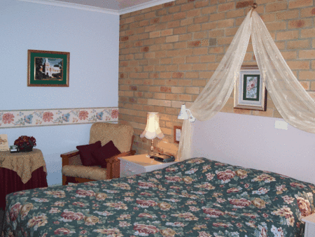 Balnarring Village Motor Inn - Dalby Accommodation 1
