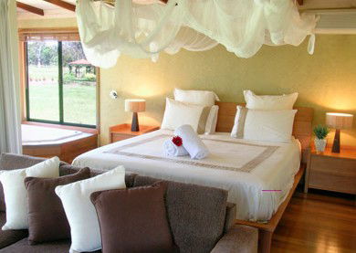 Lake Weyba Cottages - Dalby Accommodation 1