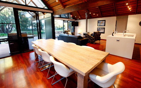 Whalers Cove Villas - Dalby Accommodation 3