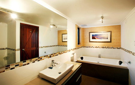Whalers Cove Villas - Dalby Accommodation 5