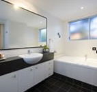 Myconos Resort - Dalby Accommodation