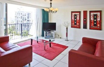 Condor Ocean View Apartments - Dalby Accommodation 4