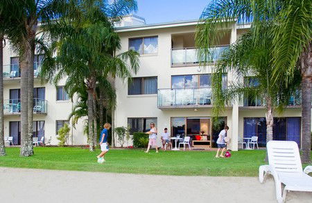 Culgoa Point Beach Resort - Dalby Accommodation 1