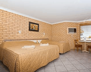 Potshot Hotel Resort - Dalby Accommodation