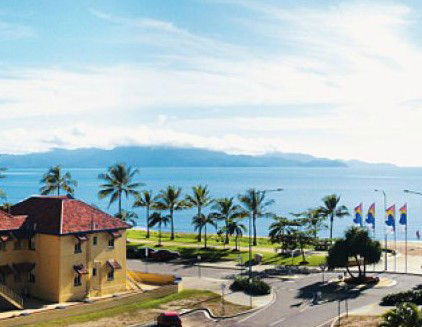 Ocean Breeze By The Strand - Dalby Accommodation 3