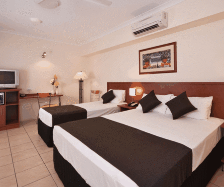 Cairns Queens Court - Dalby Accommodation 3