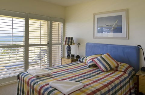 Costa Nova Holiday Apartments - Dalby Accommodation 3