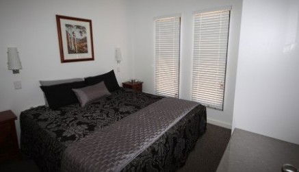 Macdonnell Range Holiday Park - Dalby Accommodation 1