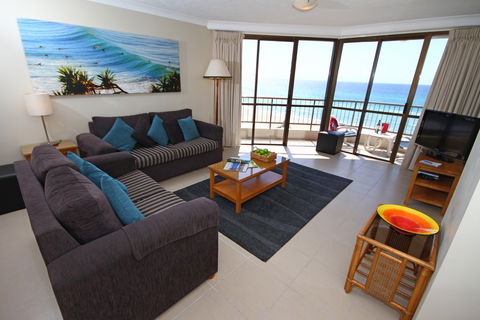 San Simeon Beachfront Apartments - Dalby Accommodation 2