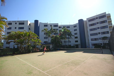 San Simeon Beachfront Apartments - Dalby Accommodation 5