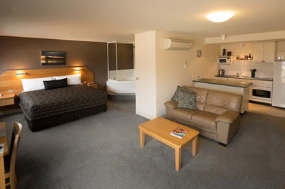 The Old Woolstore Apartment Hotel - Dalby Accommodation 7