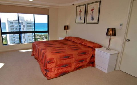 Victoria Square Luxury Apartments - Dalby Accommodation 1